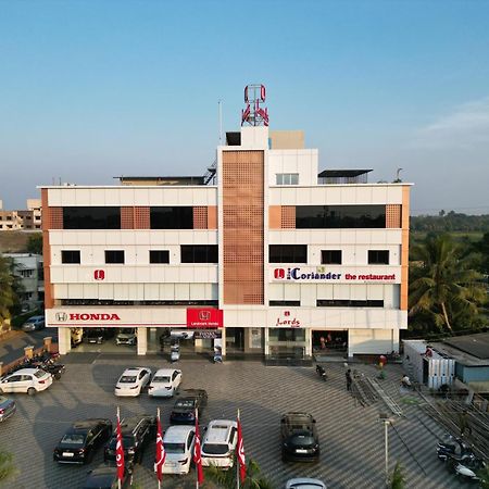 Lords Eco Inn Navsari المظهر الخارجي الصورة