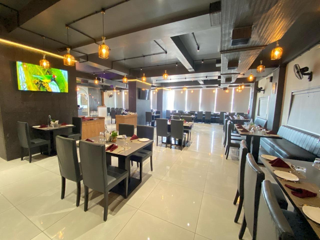 Lords Eco Inn Navsari المظهر الخارجي الصورة