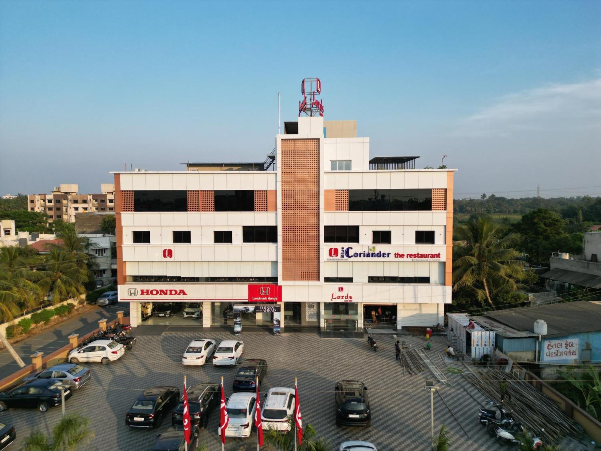 Lords Eco Inn Navsari المظهر الخارجي الصورة